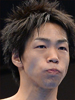 R{ 卄