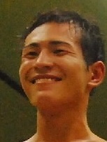  YF