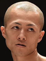  T.