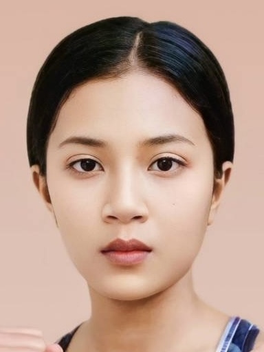 W^[eBbv VeB`FiJuthathip SitthichenjI