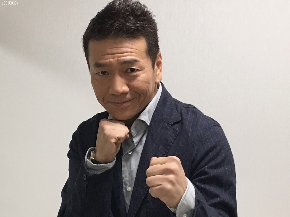 cW炳