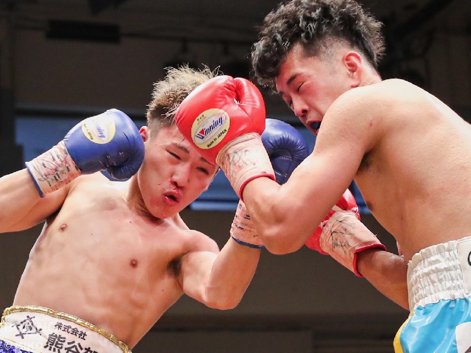 白熱の攻防! 日本ユース・ミニマム級王座戦